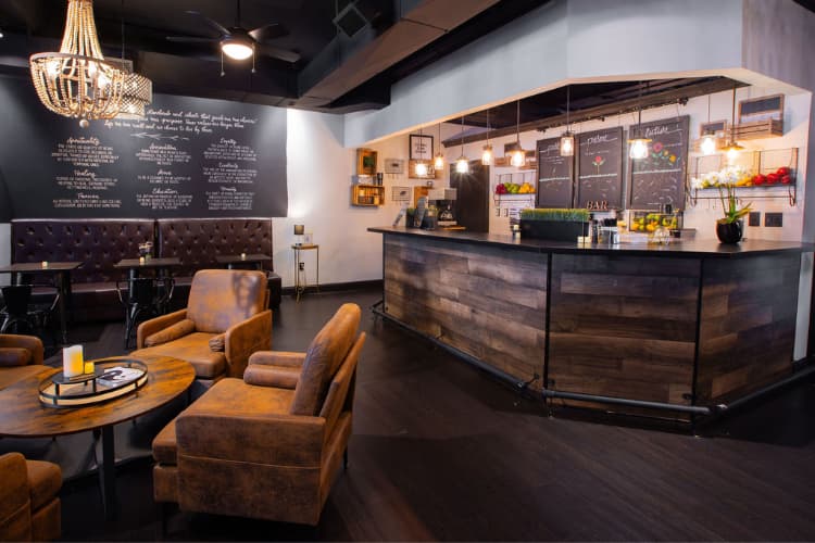 juice bar at blo out lounge